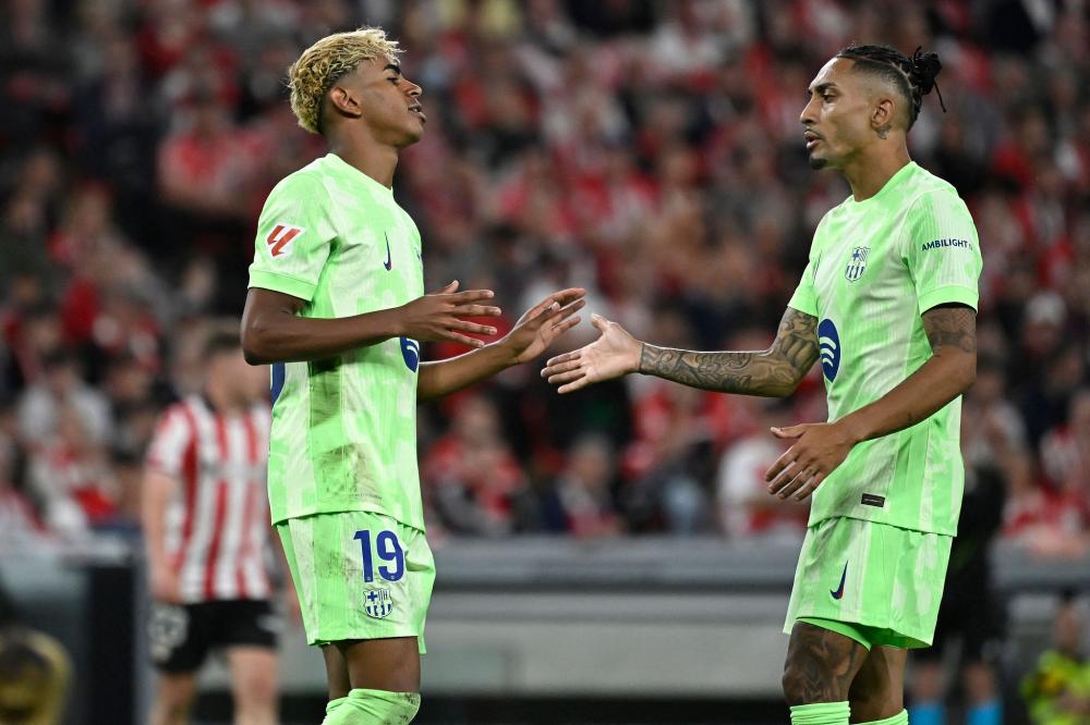 足协杯半场：法比奥梅开二度，王刚伤退，国安2-0河南